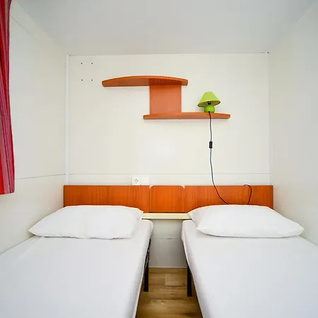 Mobile Homes Lovre Pakoštane